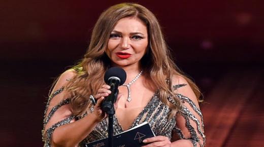 ليلى علوي تحتفل بـ6262 سنة فرعونية: “أتمناه عام خير ورخاء على مصر”