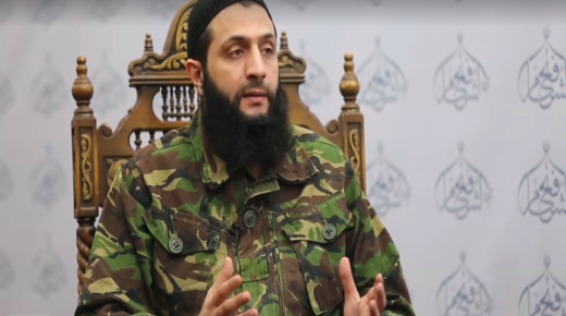 أبو محمد الجولاني يتهم روسيا والولايات المتحدة بالتواطؤ مع نظام الأسد