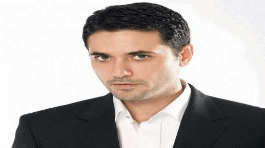 إصدار قرار بتأجيل الحكم في الدعوة المقدمة من طرف الفنان أحمد عز