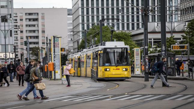 ألمانيا تصدر الغاز الطبيعي المسال الروسي من شركة في برلين إلى الهند
