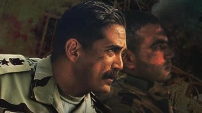 مجسد شخصية قاتل منسي: “الناس كسروا عربيتي وحلقت شنبي عشان أعرف أنزل الشارع”