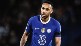 ردة فعل أوباميانج بعد عدم ادراجه في قائمة دوري الأبطال