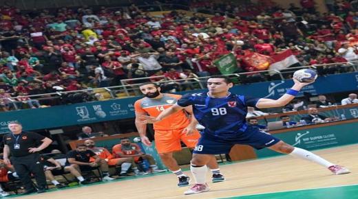 الأهلي يهزم مضر السعودي في بداية مشواره بـ”مونديال الأندية”