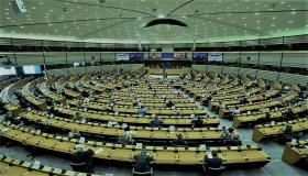 البرلمان الأوروبي يصوت بالأغلبية لدعم ترشيح أوكرانيا لعضوية الناتو