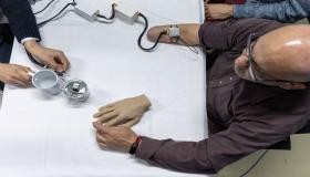 علماء التكنولوجيا يبتكرون مفاجأة للأشخاص مبتوري الأطراف.. تعرف عليها