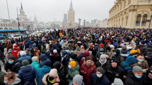 هل تستخدم موسكو التكنولوجيا في ضبط المتظاهرين؟!