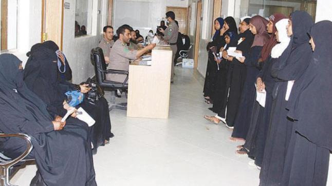 منها تأخر دفع الأجور .. تعرف على الحالات التي يتم فيها نقل خدمات العمالة المنزلية من صاحب عمل إلى آخر