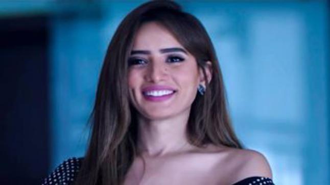 رفقة تامر حسني وحازم إمام.. زينة تحتفل بعيد ميلاد صديقتها