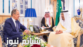 بالصور .. خادم الحرمين الشريفين يستقبل وزير الخارجية الروسي سيرجي لافروف في قصر السلام بجدة