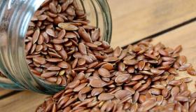 بذور الكتان سبيل خلاصك من أمراض مزمنة.. اعرف التفاصيل