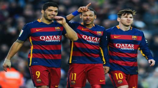 إستئناف برشلونة لتدريباته الإستعدادية وسط صيف ساخن بقضايا لاعبيه