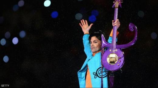 عودة مغني البوب الأمريكي برنس بألبومين جديدين من شركة ورانر بروس