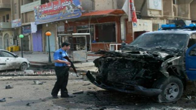 قتلى وجرحى من القوات العراقية بعد تفجير سيارتين مفخختين في الرطبة