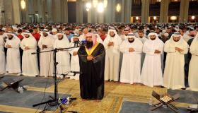 تفسير حلم رؤية إمام الصلاة في المنام