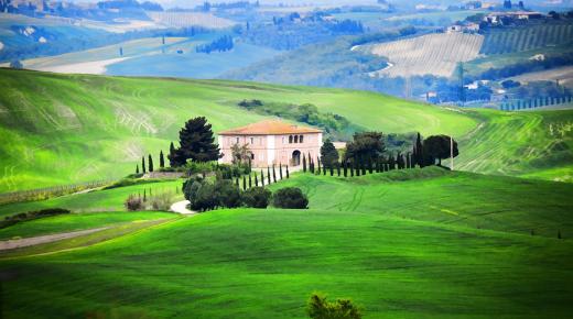 تفسير حلم التلال الخضراء في المنام