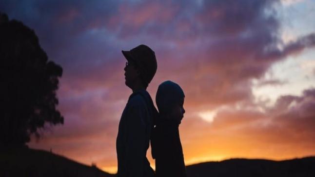 تفسير رؤية الأخ في المنام