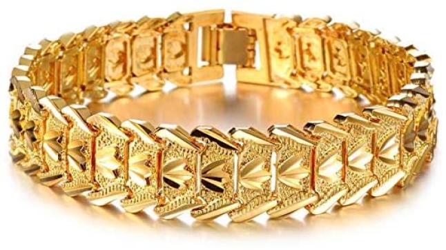 تفسير رؤية الأسورة في المنام لابن سيرين ولابن شاهين