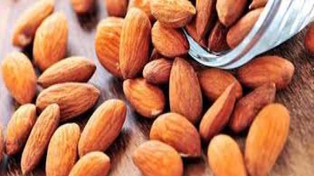 اللوز وفوائده الصحية