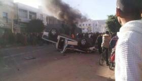 إقتحام مباني حكومية في تونس وحرق مراكز أمن