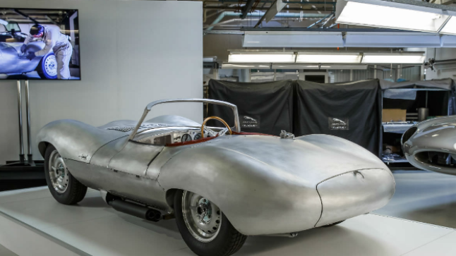 سيارة جاكوار XKSS تعود للنور من جديد بعد غيابها لنحو ستة عقود كاملة