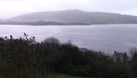 هربوا من وطنهم الأم ليجدوا أنفسهم في جزيرة يسكنها أحياء موتى !