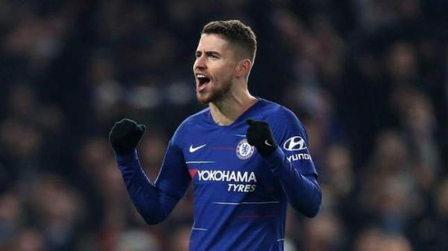 دوجلاس كوستا سلاح يوفنتوس من أجل الحصول على لاعب وسط تشيلسي