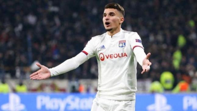 تقارير: أرسنال مستمر في سباق حسام عوار رغم رفض ليون