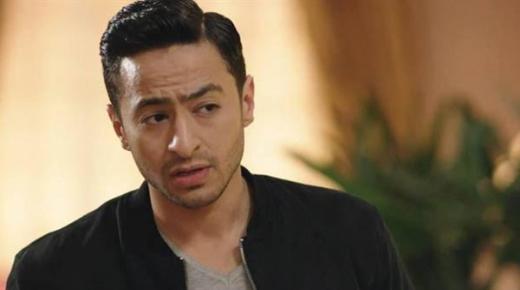 حمادة هلال يكشف حقيقة إصابة والدته بفيروس كورونا