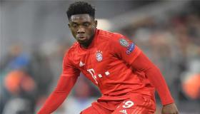 بايرن ميونخ: شعبية ألفونسو ديفيز زادت بعد مباراة برشلونة