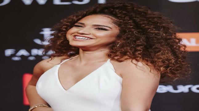 رنا رئيس تكشف عن دورها بفيلم «أولاد حريم كريم»