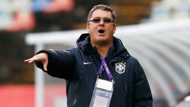 مدرب البرازيل الأولمبي يتحدث عن وضعية نيمار في الأولمبياد