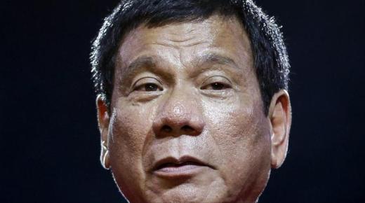 رودريغو دوتيرتي سيطالب بخروج القوات الأمريكية من الفلبين خلال عامين