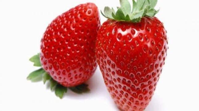 تفسير رؤية الفراولة في المنام بالتفاصيل