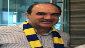 صور وصول المدرب الجديد لنادي النصر السعودي ريكاردو غوميز إلى الرياض رفقة الجهاز المساعد .. تعرف على التفاصيل كاملة