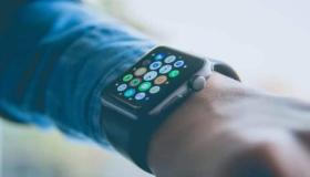 الآثار السلبية للساعات الذكية على السائقين