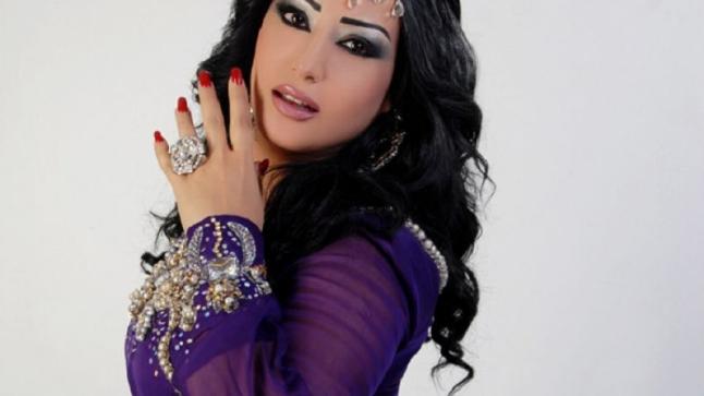 أسرة مسلسل الحلال بطولة سمية الخشاب ينتقلون للتجمع الخامس من أجل التصوير