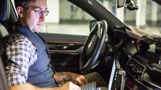 شركة BMW تنشر خبراً مهماً حول إطلاق المزيد من سيارتها ذاتية القيادة في المنتصف الثاني من 2017