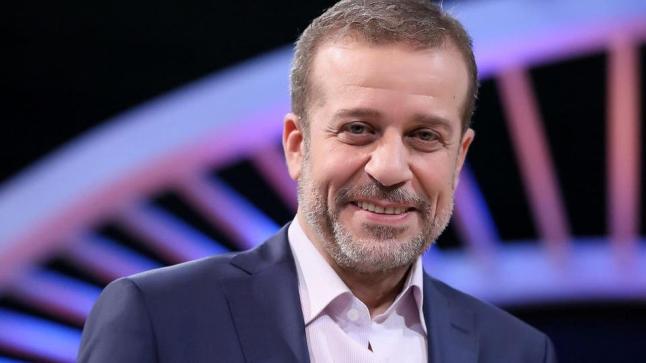 شريف منير يستفز المصريين ويتوعد لمتابعيه