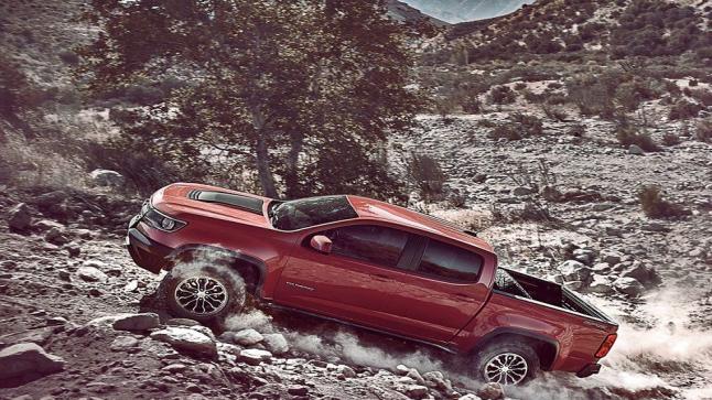 الكشف عن سعر شيفروليه كولورادو ZR2 المنافسة الأولى لسيارة تويوتا تاكوما TRD Pro