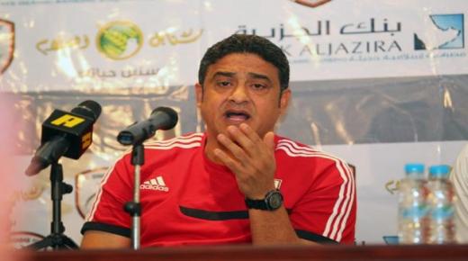 نادي الباطن السعودي يقيل مدربه المصري عادل عبد الرحمن