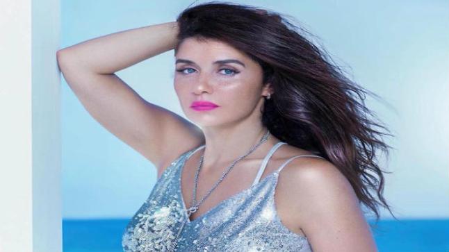 غادة عادل تعيش حالة نشاط سينمائي بـ 3 أفلام