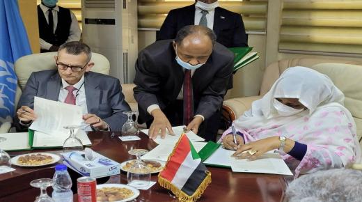 المبعوث الأممي للسودان يوضح كيفية حل الصراع في الخرطوم