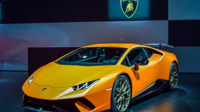 شركة لامبورغيني تكشف عن أسرع سيارة على حلبة نوربرجرنج في MWC 2017