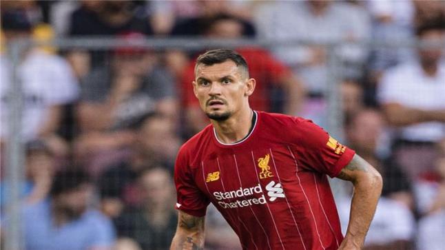 تقارير: نادي روسي مهتم بالتعاقد مع لوفرين