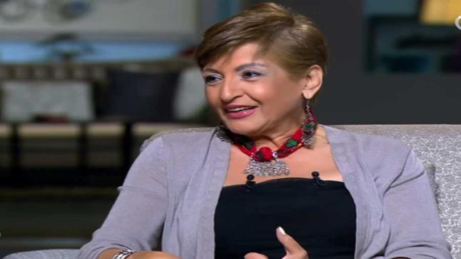 ليلى عز العرب تكشف صعوبة تقديم عمل مسرحي في الفترة المقبلة