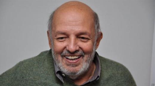الوسط الفني المصري يحضر في عزاء المخرج الراحل محمد خان