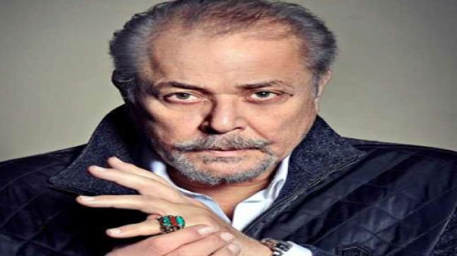 محمود عبد العزيز يتعلاج في أحد مشافي القاهرة وسط دعوات من الوسط الفني