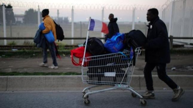 بعد إزالة مخيم “الغابة” .. إرتفاع أعداد الخيم في العاصمة باريس !