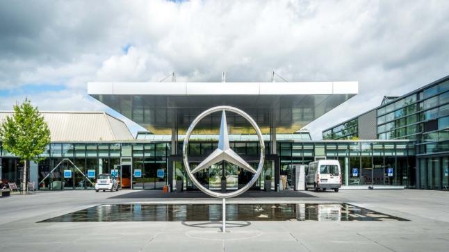 بدء العمل على توفير شركة مرسيدس لمصنع من أجل سياراتها الكهربائية الجديدة