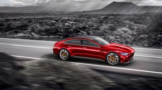سيارات مرسيدس AMG القادمة مستقبلياً سوف توفر نسخ صديقة للبيئة